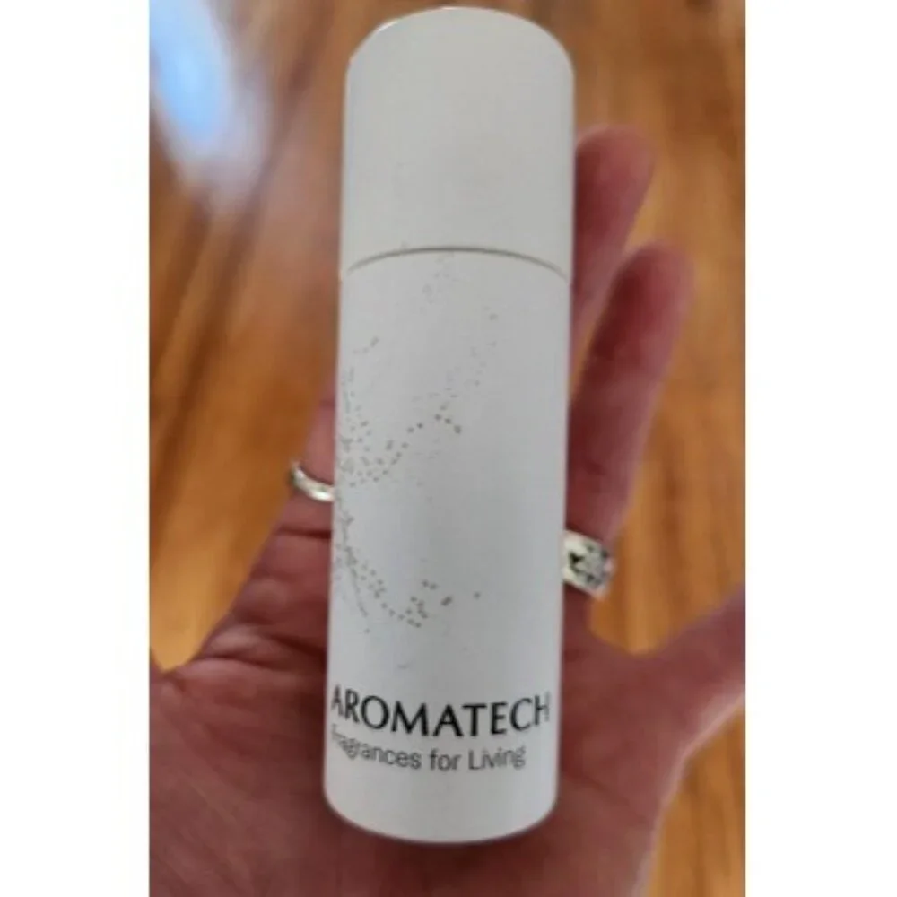 New Santal Aroma Essential Oil Blend: Luxury Hotel Inspired Aromatherapy